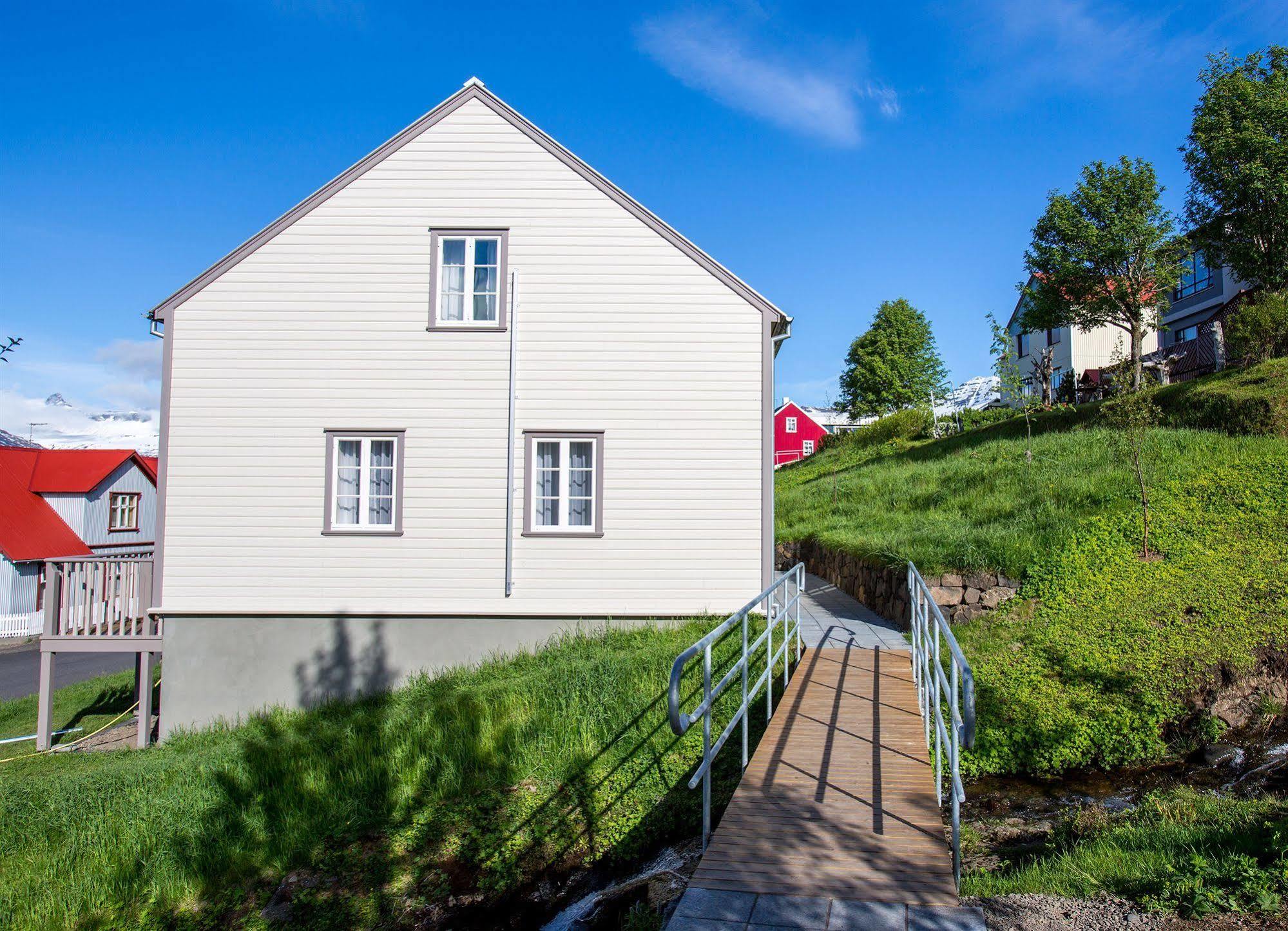 Fosshotel Eastfjords Faskrudsfjordur Eksteriør bilde